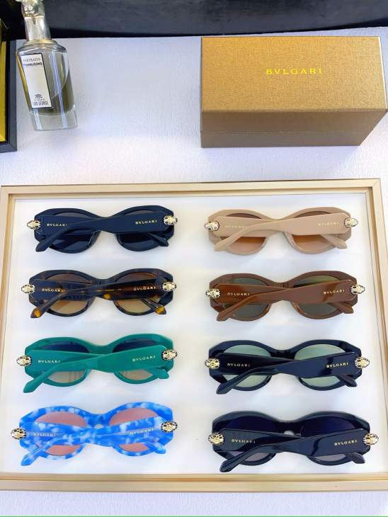 Picture of Bvlgari Sunglasses _SKUfw80049752fw